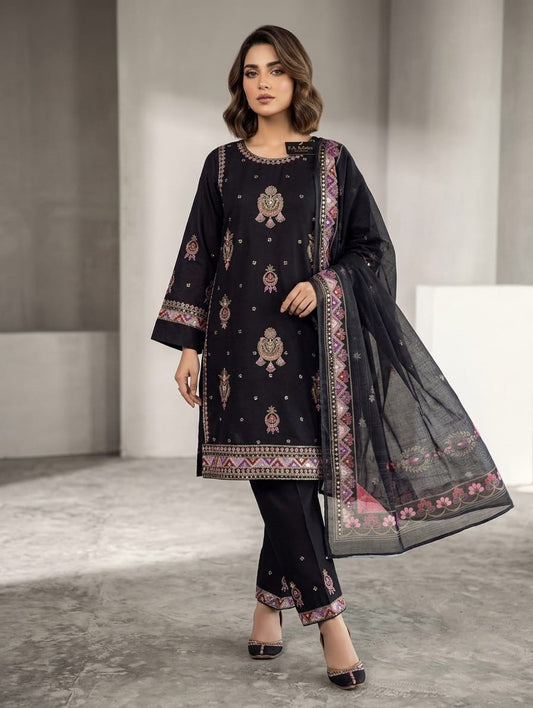 Noir Zariya — 3Pc Embroidered Lawn Suit Kinzanadeem
